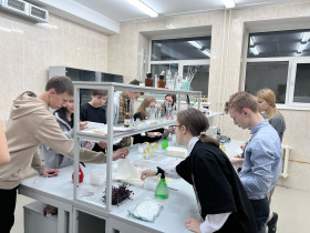 Учащиеся 9г класса посетили Алтайский государственный аграрный университет.