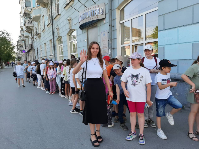 2 июня. Тема дня: "Орлёнок- читатель".